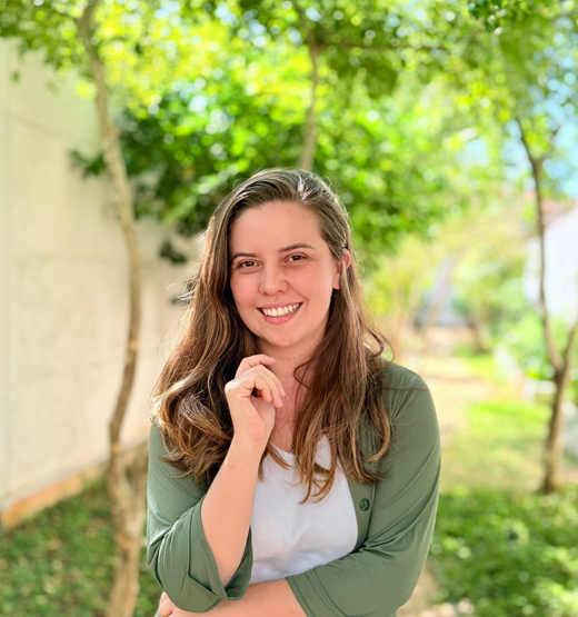  Laura Escobar 
