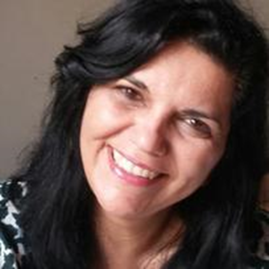 Claudia Regina de Oliveira Zanini